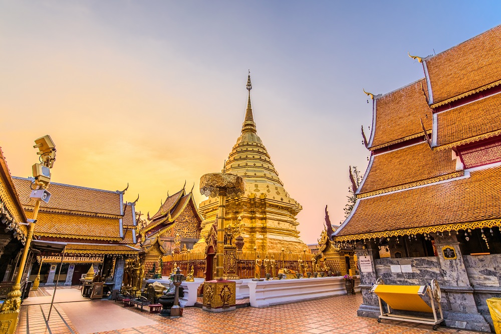 thailand covid19 covid-19 corona update chiang mai golden temple 